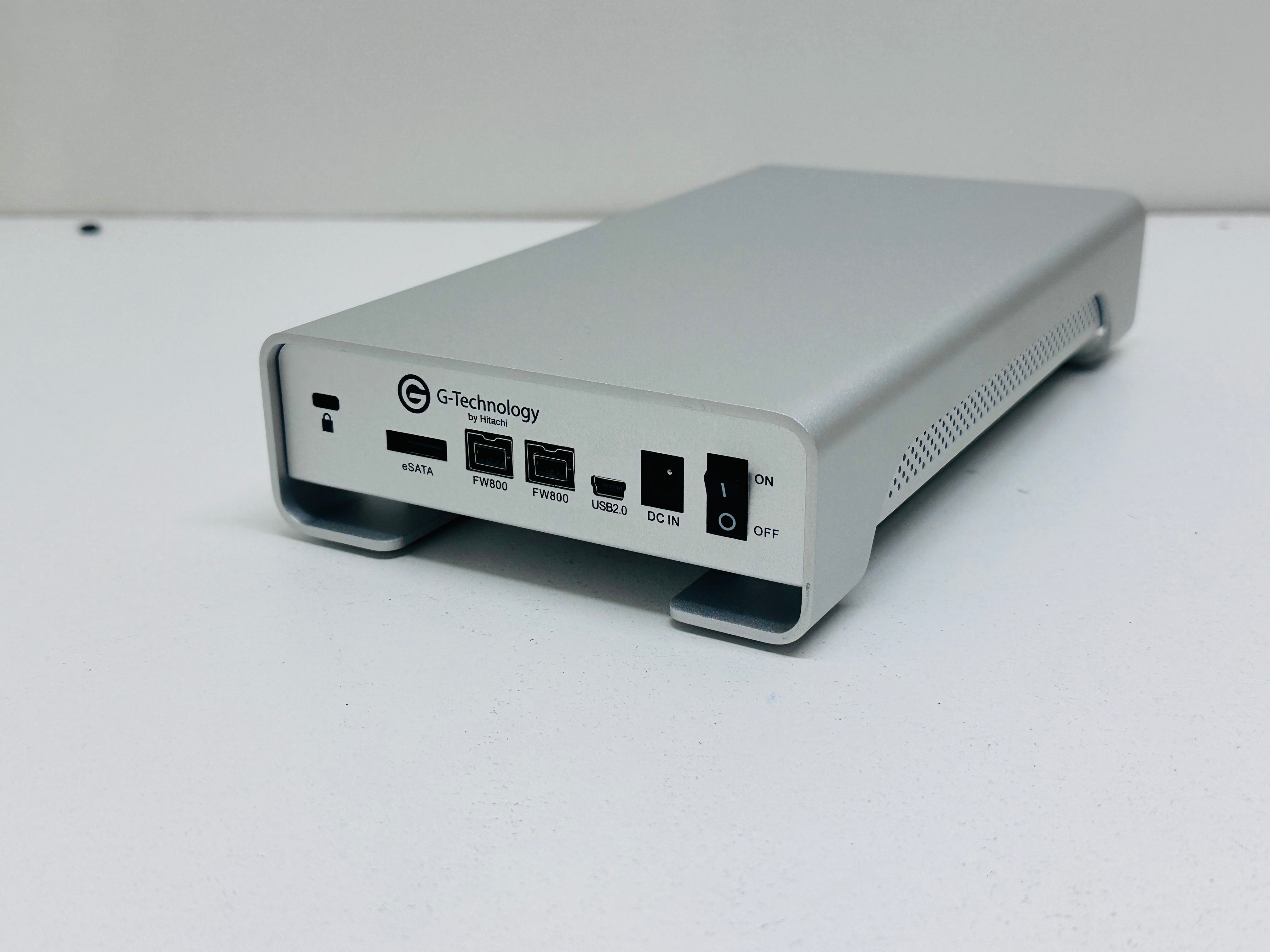G Drive External Hard Drive eSATA, FireWire 400, 800 and USB 2  / 2TB Bundle