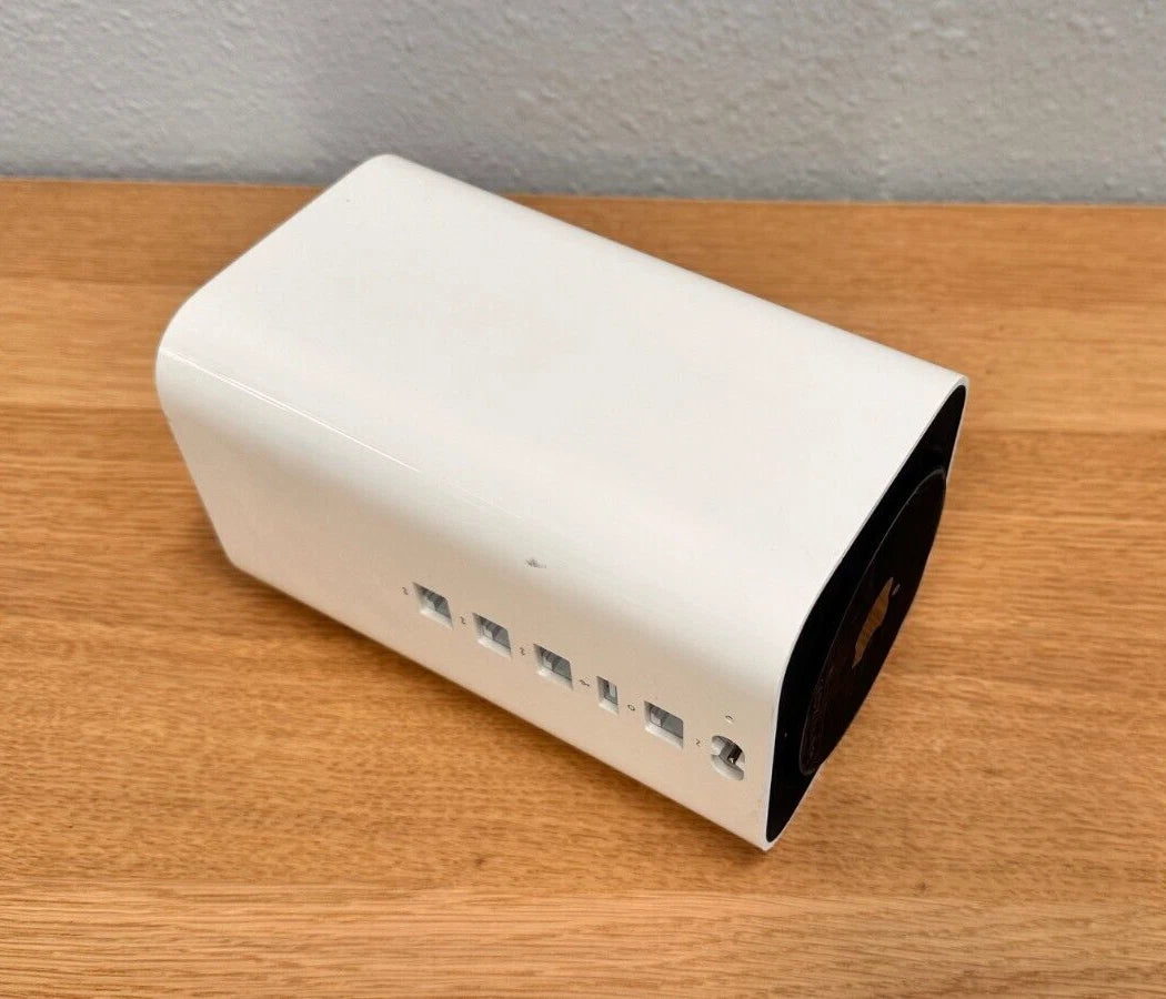 Apple AirPort Extreme 802.11 /ac Wireless Router 6th Gen #A1521