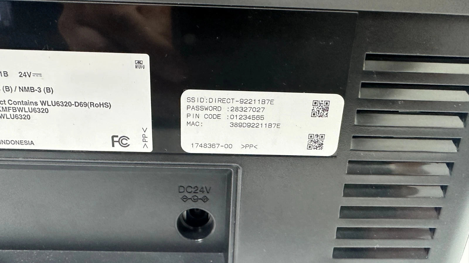 Epson Fastfoto FF-680W (J381B) USB & Wireless Photo & Document Scanner