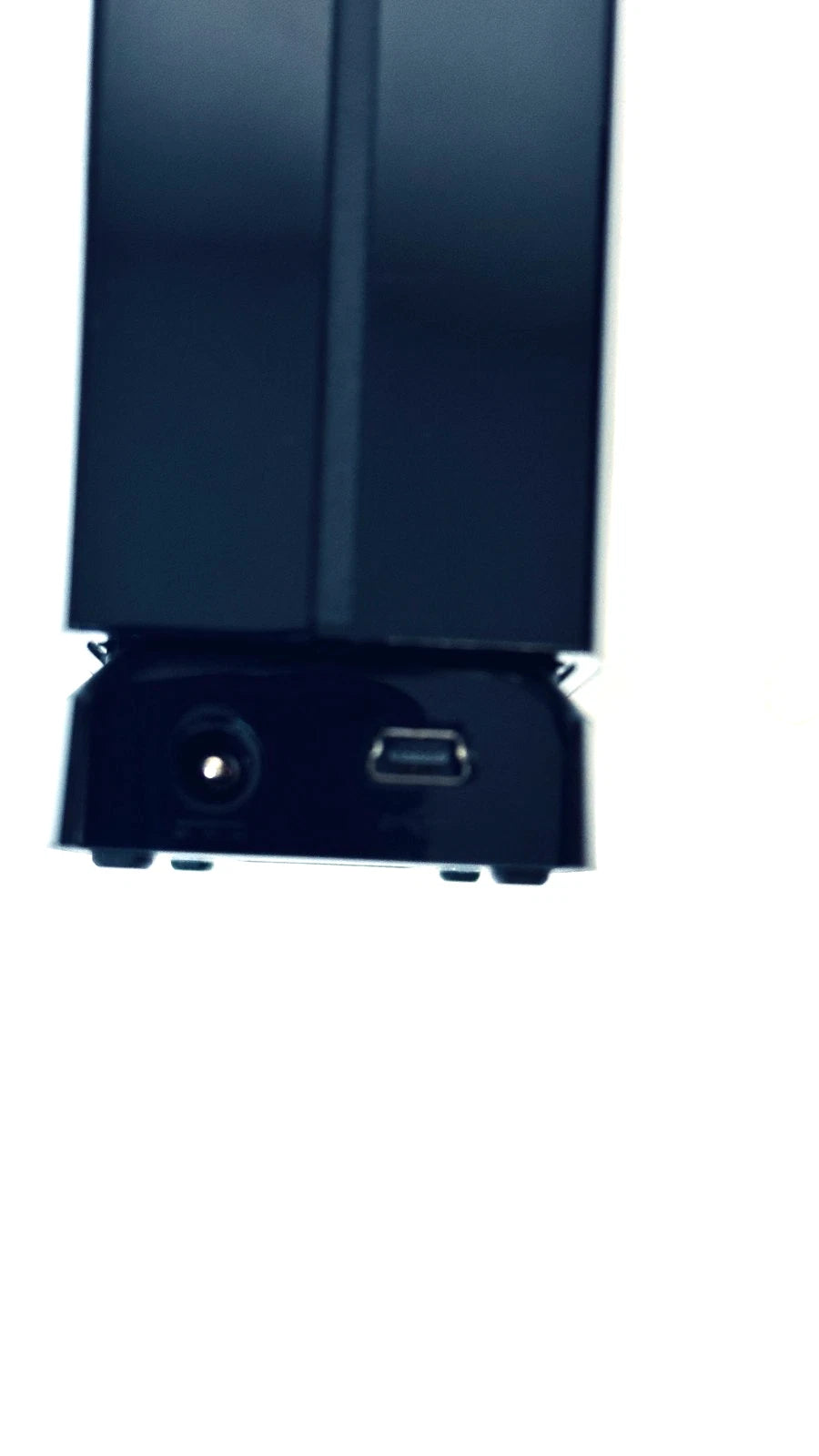 Seagate 9ZH9P9-RAA External Hard Drive 1 TB Including Power Supply & USB