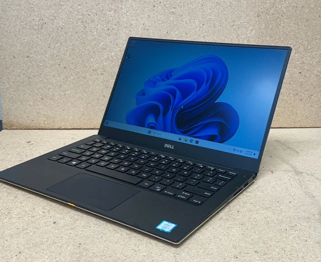 Dell XPS 13 Inch 9350 Laptop Core i5 6th Gen 2.3 GHz, 8 GB, 128 GB SSD Win 11