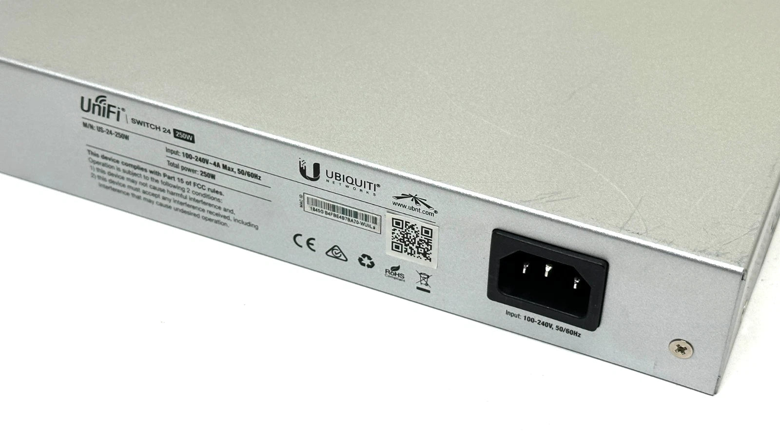 Ubiquiti UniFi US 24-250W 24 Port Gigabit & 2 SFP PoE Network Switch