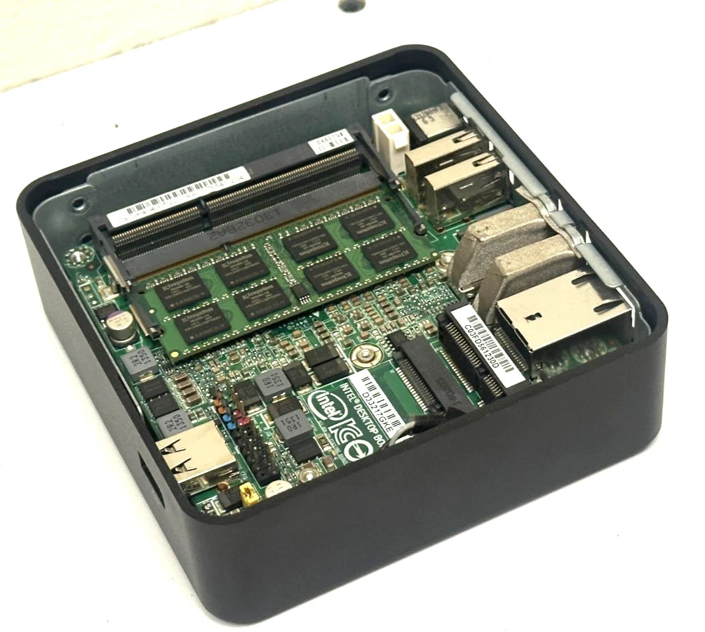 Intel NUC Mini Desktop DC32171YE, Intel Core i3-3217U 1.8 GHz | Read Description