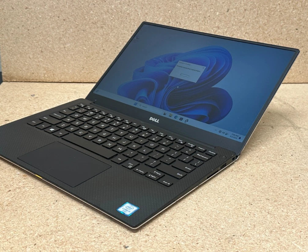 Dell XPS 13 Inch 9350 Laptop Core i5 6th Gen 2.3 GHz, 8 GB, 128 GB SSD Win 11