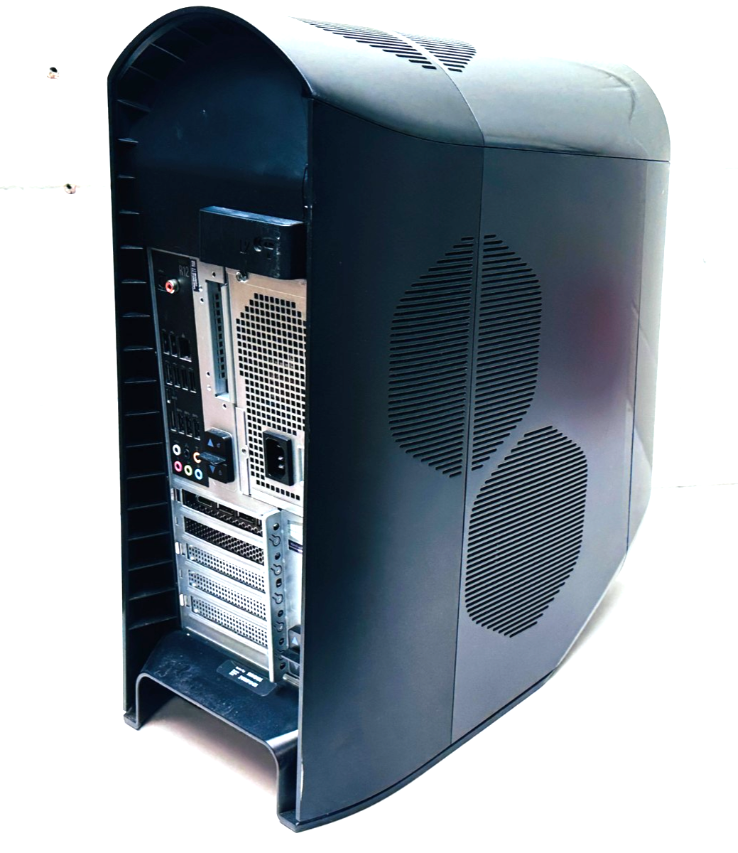 Alienware Aurora R12 Gaming Desktop i9-11th, 64 GB, 5TB- RTX 3090 + 38" Monitor