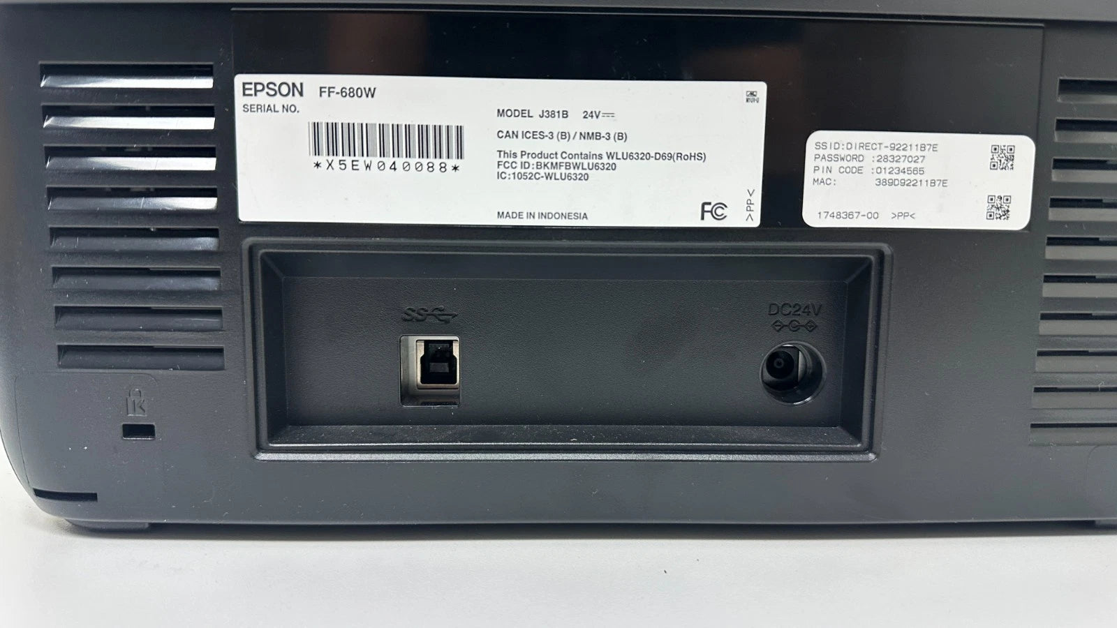 Epson Fastfoto FF-680W (J381B) USB & Wireless Photo & Document Scanner