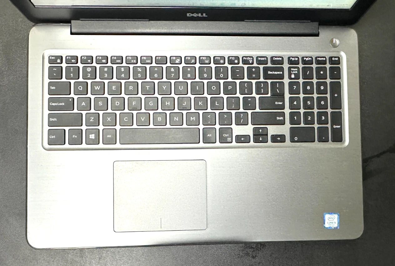 Dell Inspiron 5567 15.6" FHD Laptop Intel Core i5-7200 2.5 GHz, 8 GB, 250 GB SSD