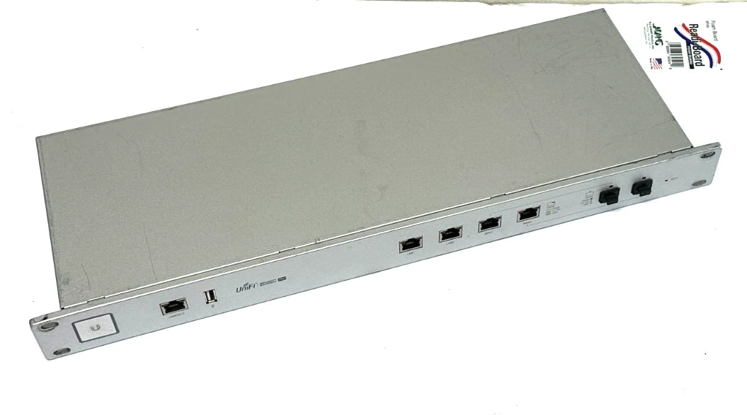 Ubiquiti Security Gateway USG-PRO-4 Including Power and Ethernet Cable