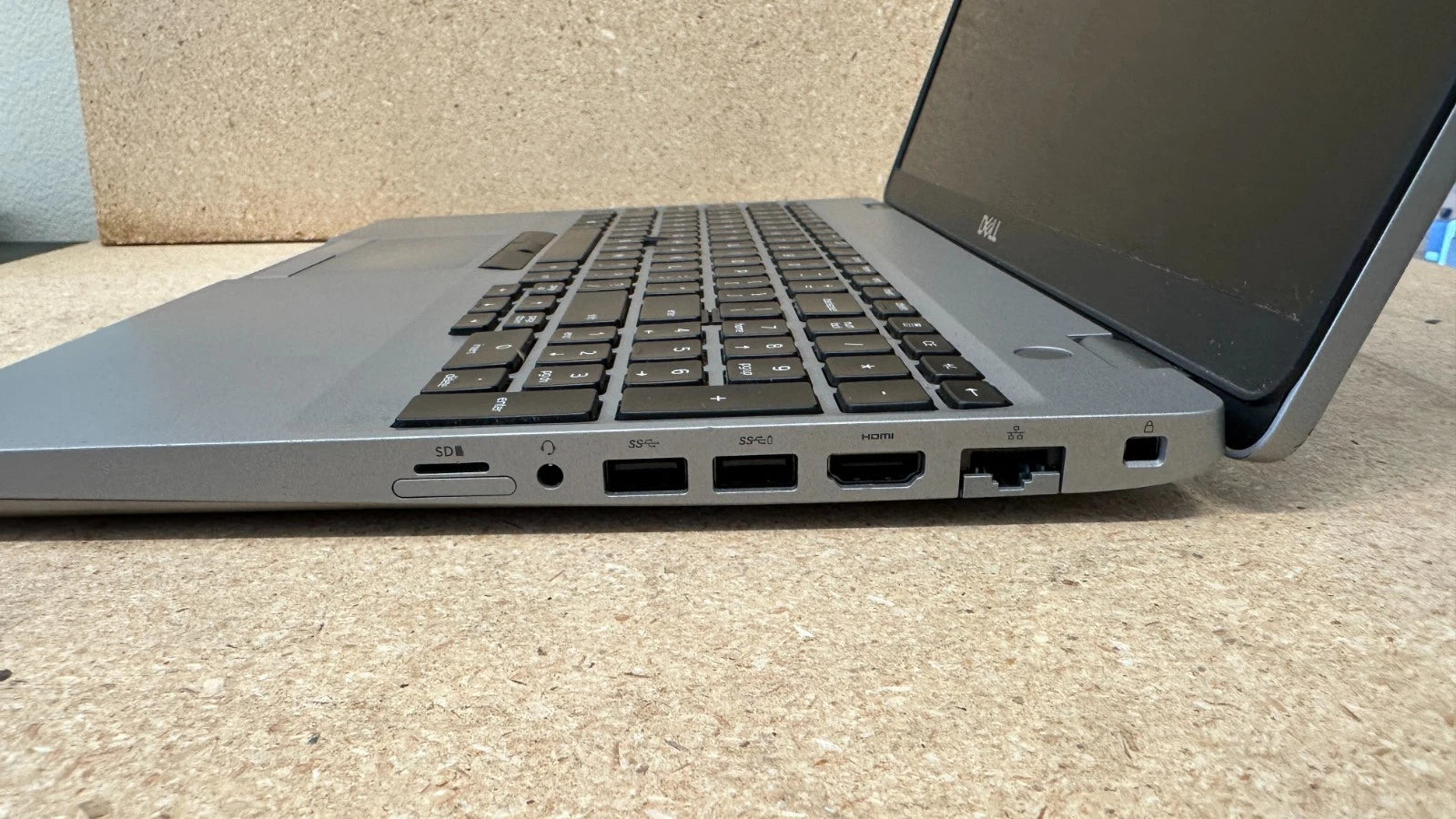 Dell Precision 3550 15.6" Laptop i5 10th Gen 16GB 256GB NVMe Quadro P520 Win11 Pro