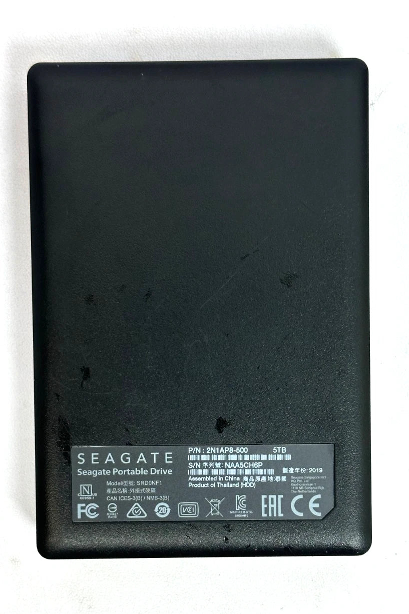 Seagate Portable External Hard Drive USB Port 2N1AP8-500 / 5 TB