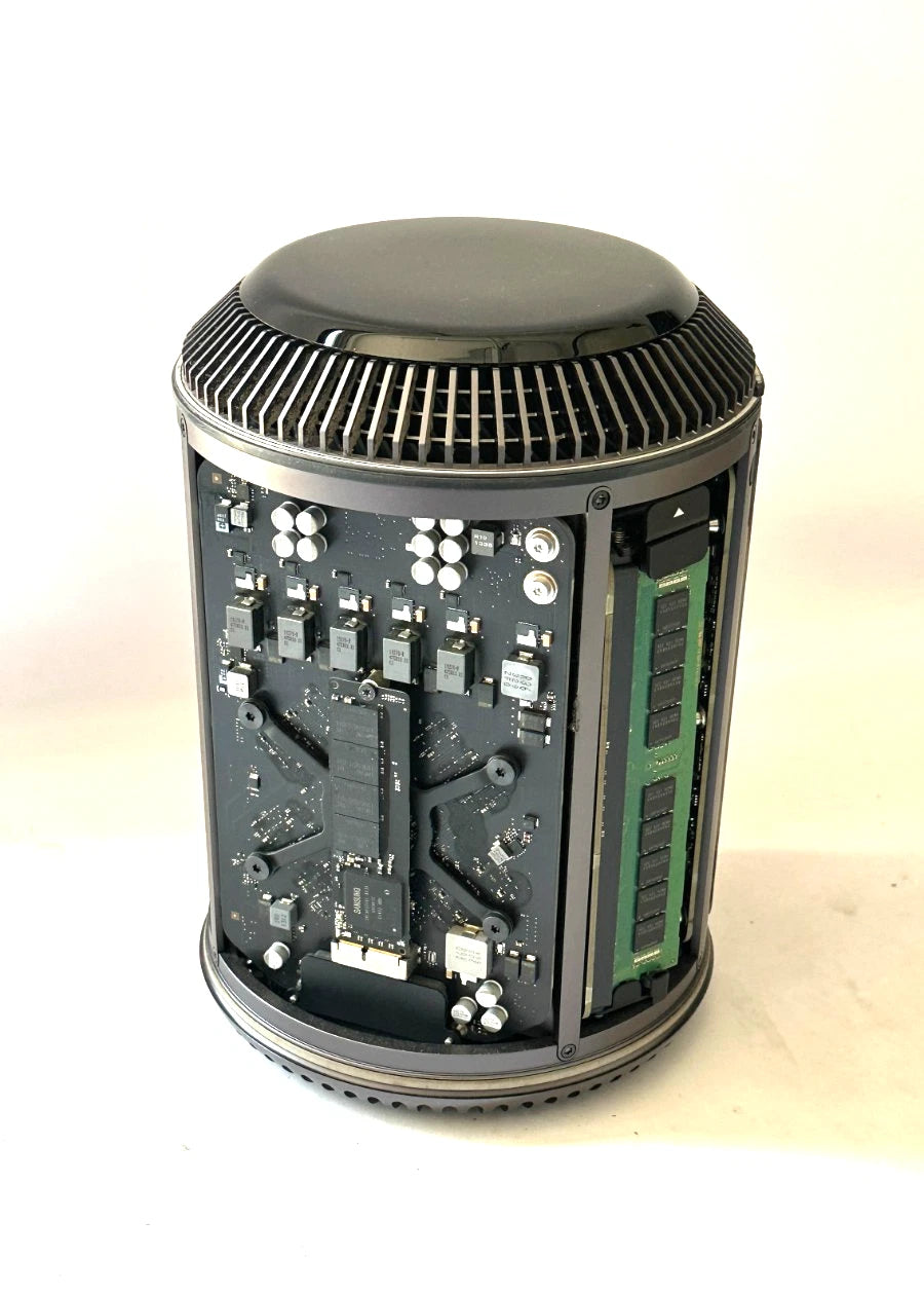 Apple Mac Pro Quad Core 3.7 GHz D300, 32GB Ram, 500 GB SSD - Monterey
