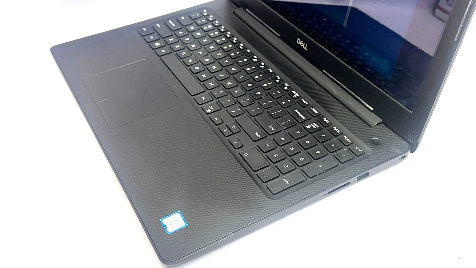 Dell Inspiron 3583 Laptop 15.6" Screen, Intel Core i5 8th Gen, 8 GB, 250 GB SSD
