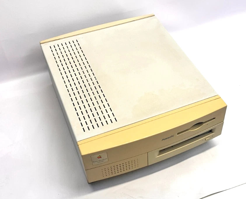 Apple Vintage Power Macintosh 7100/80 - M2391 (No Power)