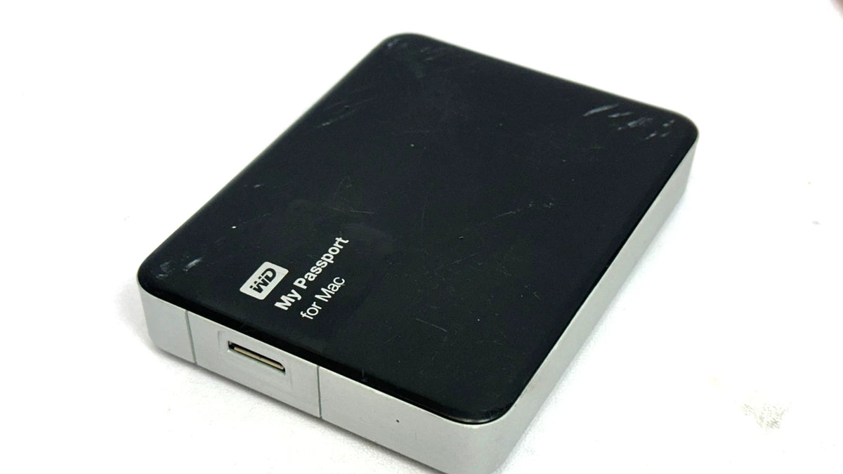 WD My Passport for Mac External Hard Drive with USB 3 / WDBCGL0020BSL-0B / 2 TB
