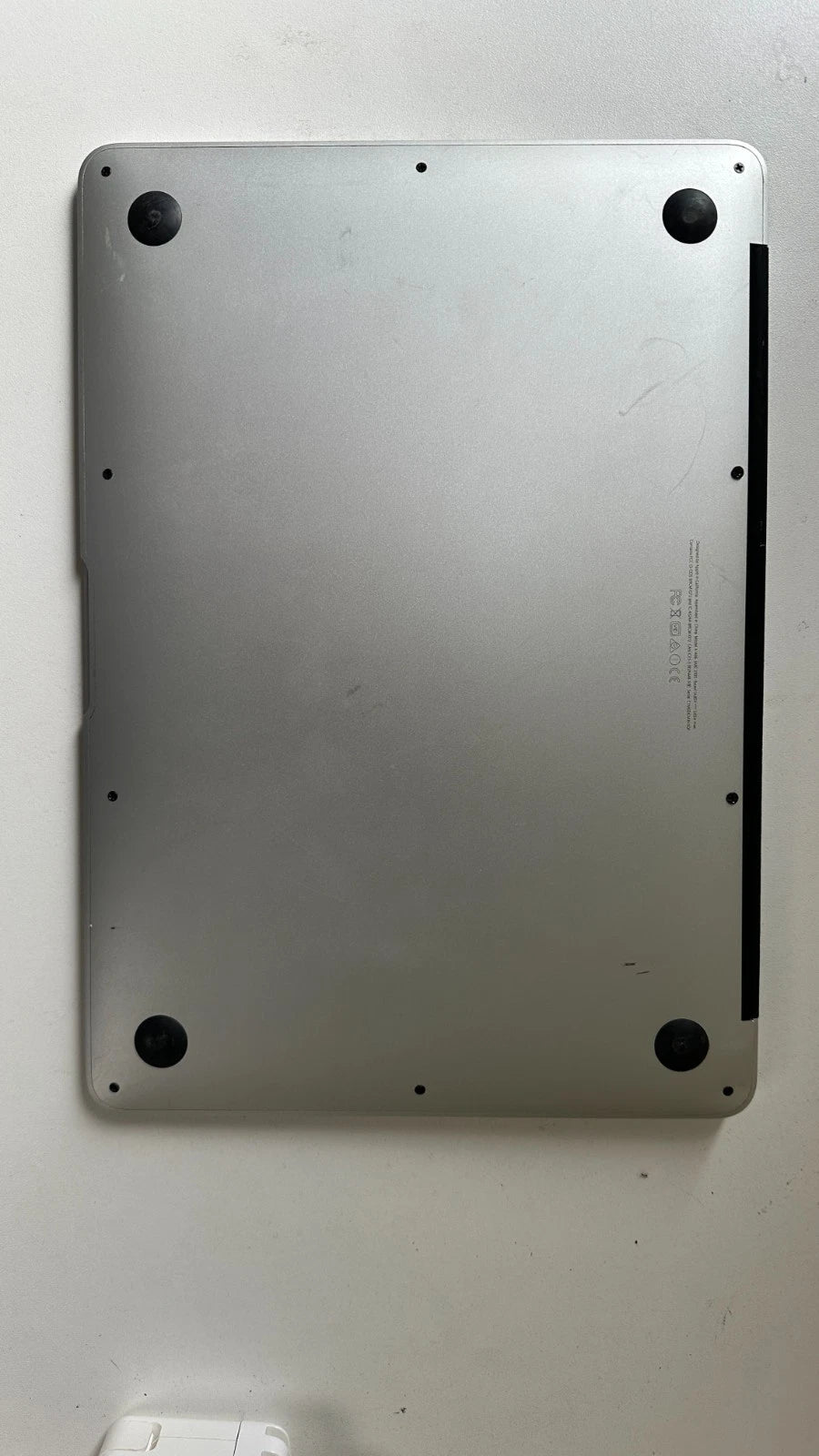 Apple Macbook Air (7,2) 13" Intel Core i5 1.6 GHz, 8 GB, 128 GB Flash Drive