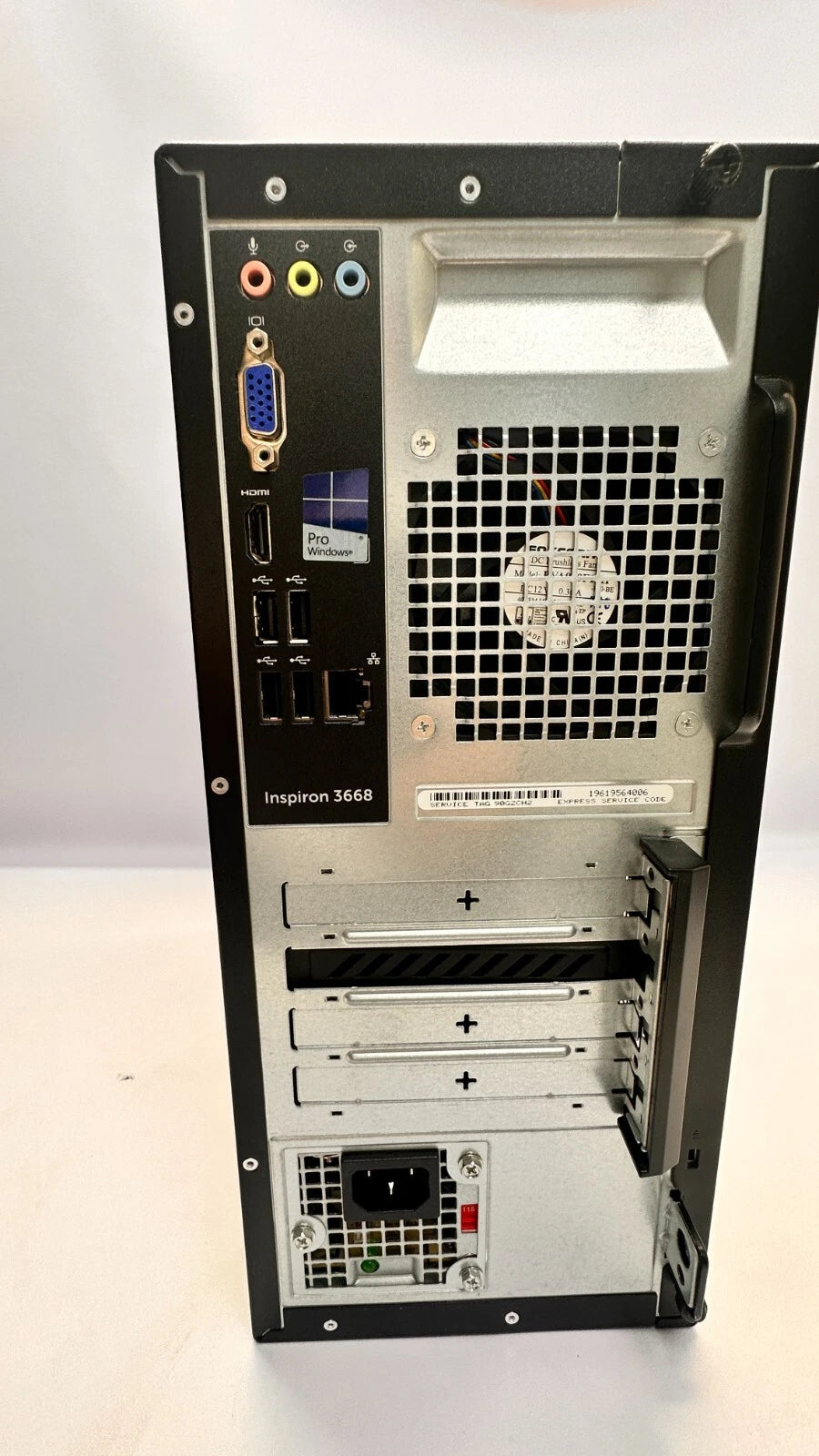 Dell Inspiron 3668 Desktop i7-7700 3.60GHz 250 GB SSD, 8 GB Win10