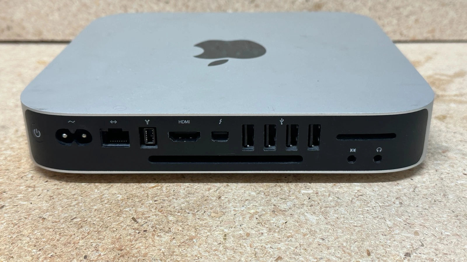 Apple Mac Min 6,1 Intel Core i5 2.5 GHz, 10 GB Ram, 500 GB SSD, Yosemite OSX